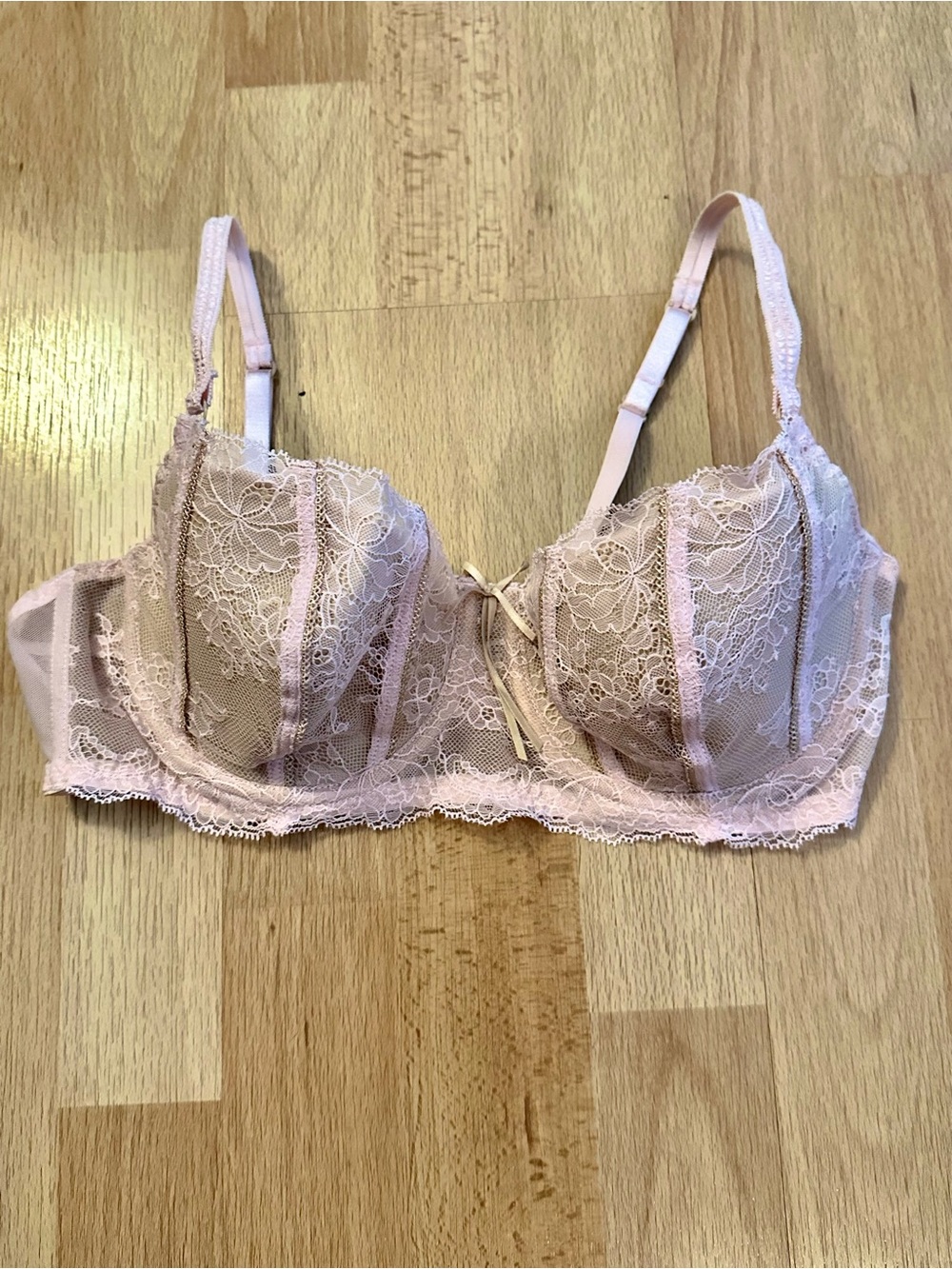 NWOT DKNY Blush Pink Lace Underwire Balconette Bra 36C